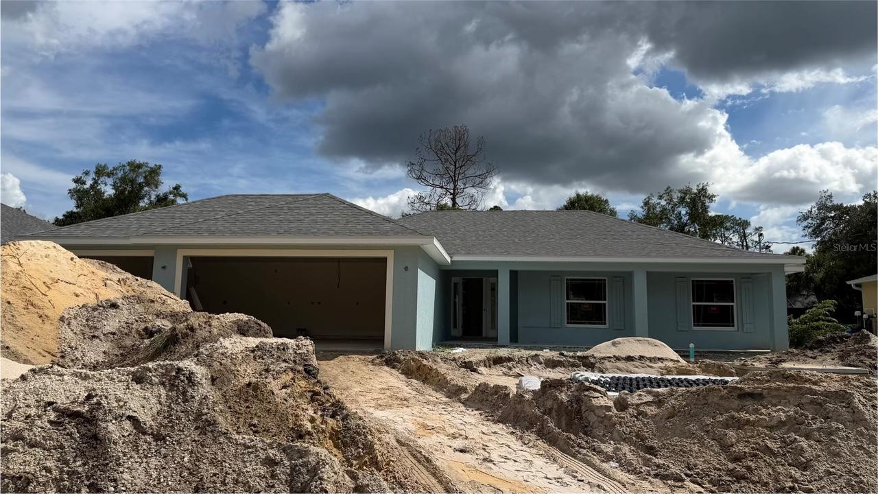 5559 Centro Ave., North Port, FL 34288