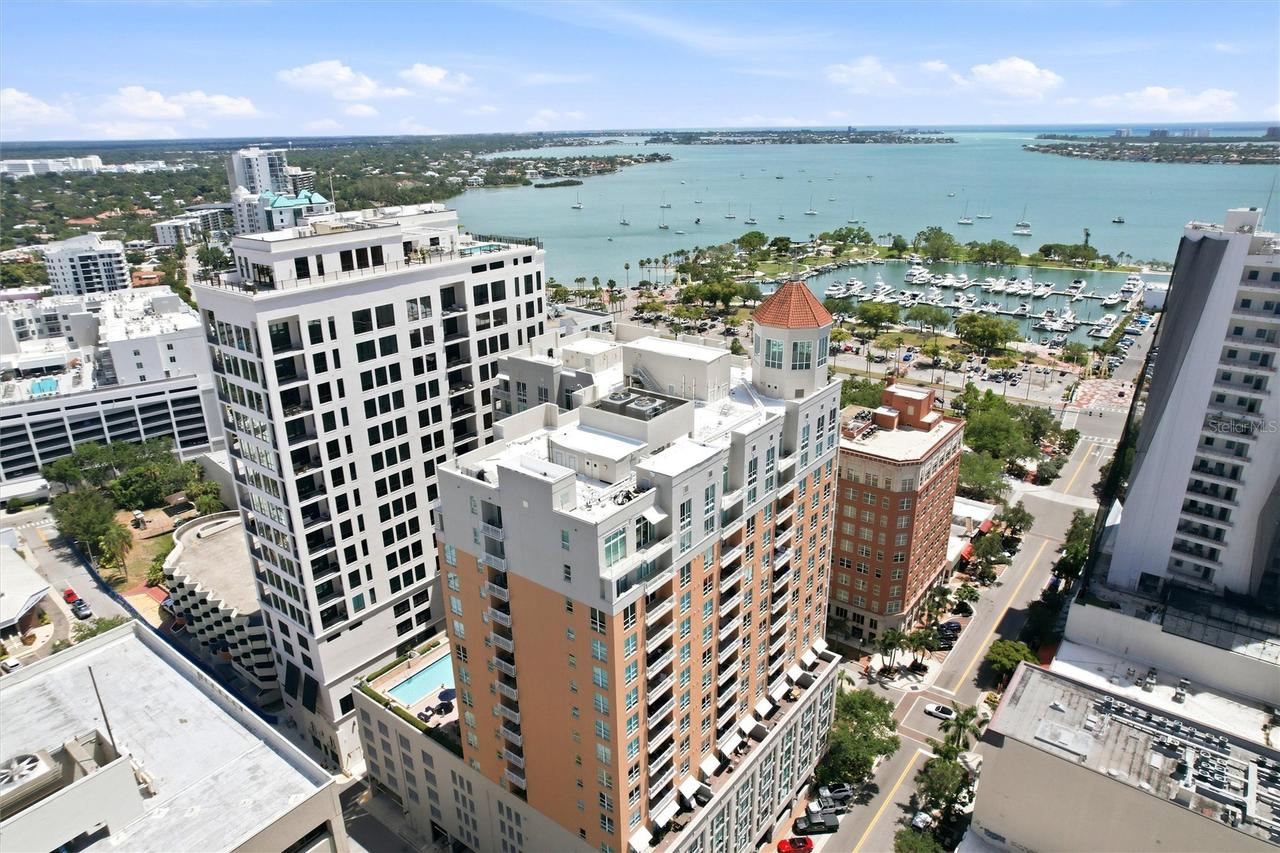 1350 Main St. #707, Sarasota, FL 34236