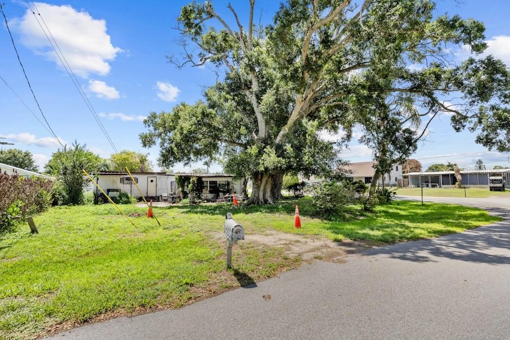 2809 SE 38th Ave., Okeechobee, FL 34974