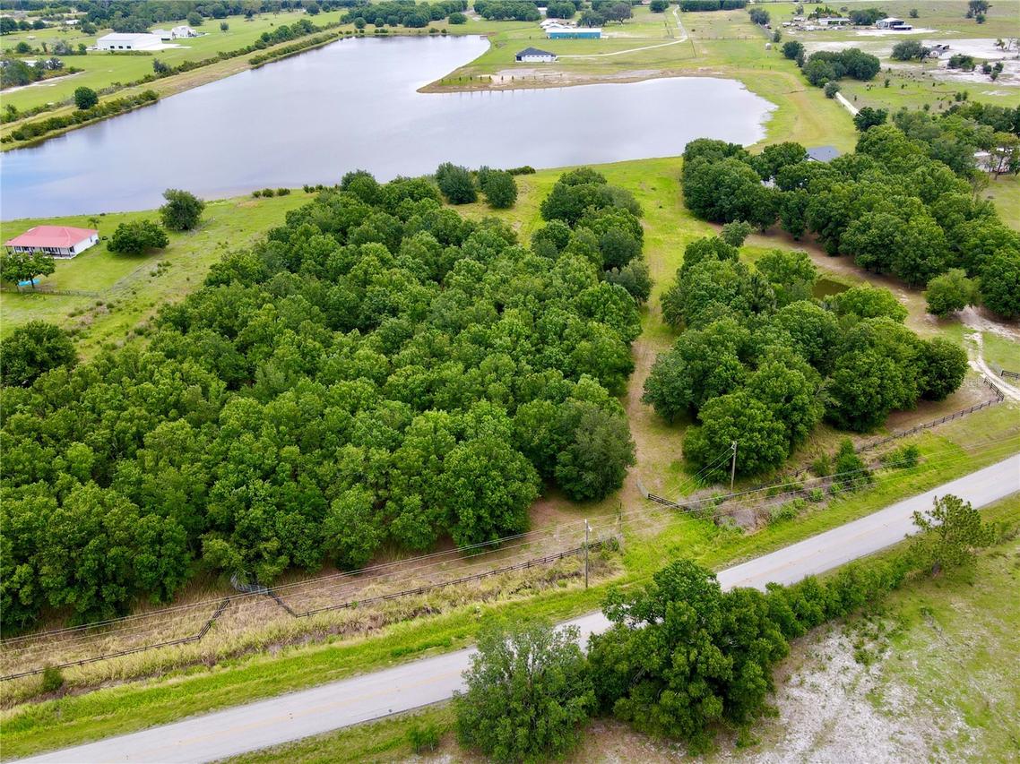 4946 Wauchula Rd, Myakka City, FL 34251