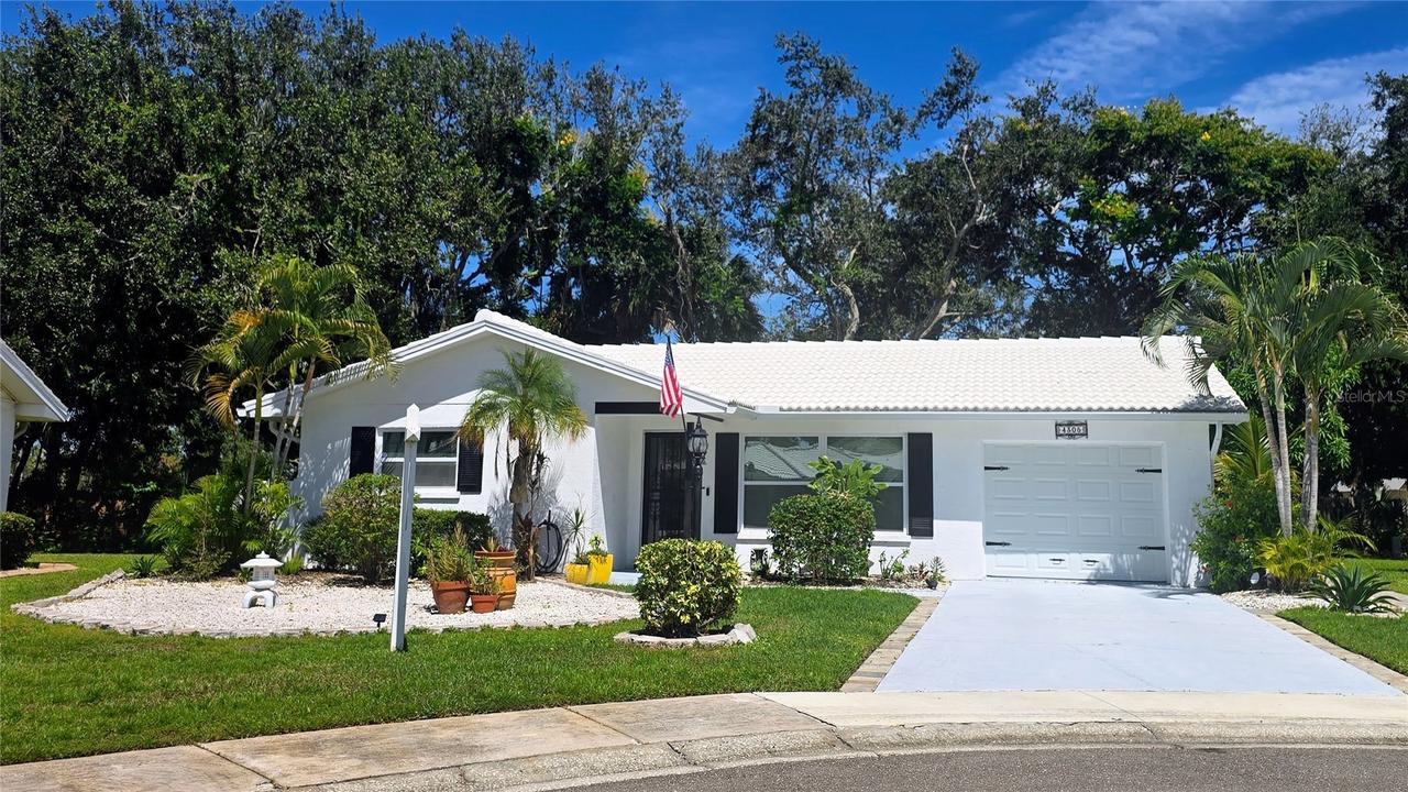4305 Chinaberry Cir., Bradenton, FL 34208