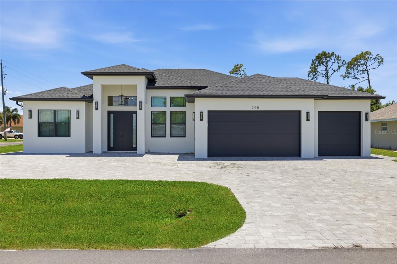 295 White Marsh Ln., Rotonda West, FL 33947