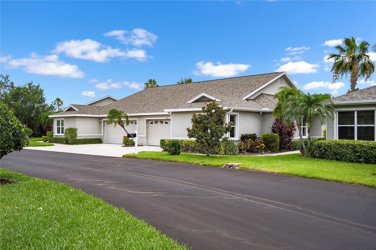 1608 Fairway Oaks Dr., Palmetto, FL 34221