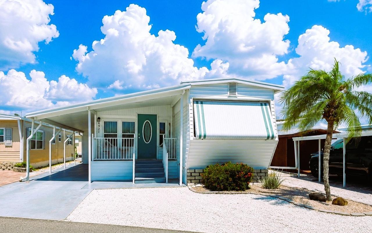 6921 Marlin Ln., Bradenton, FL 34207