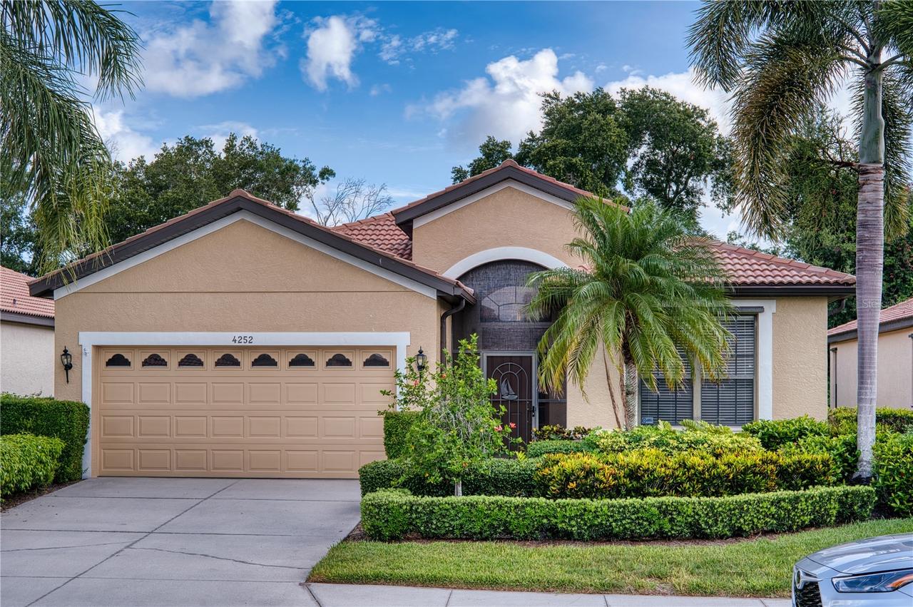 4252 Mackay Falls Ter., Sarasota, FL 34243