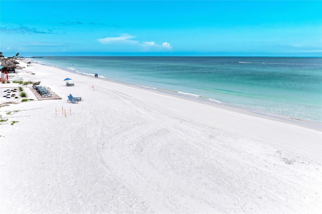 1007 Gulf Dr. #208, Bradenton Beach, FL 34217