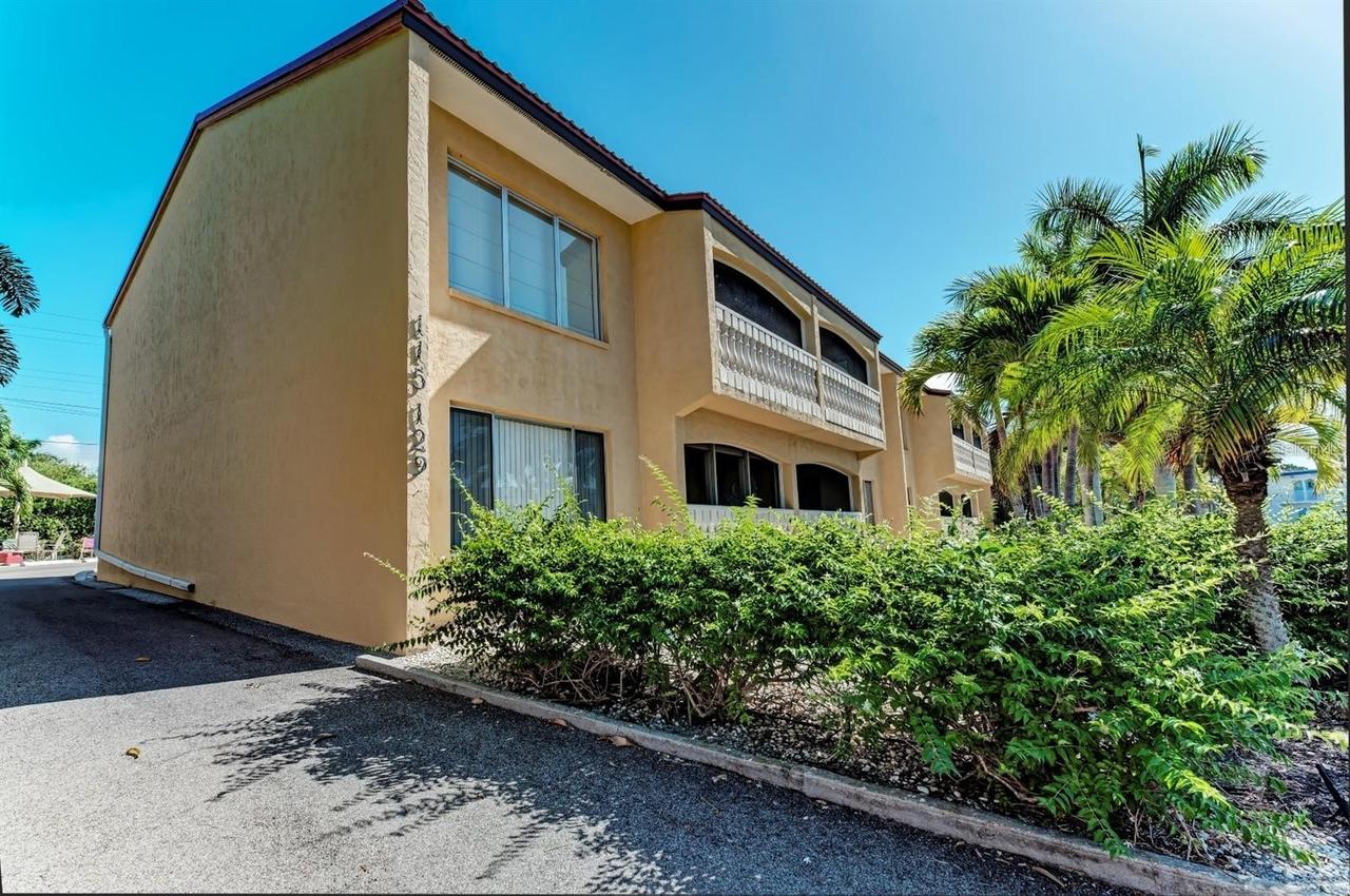 129 Tyler Dr. #101, Sarasota, FL 34236