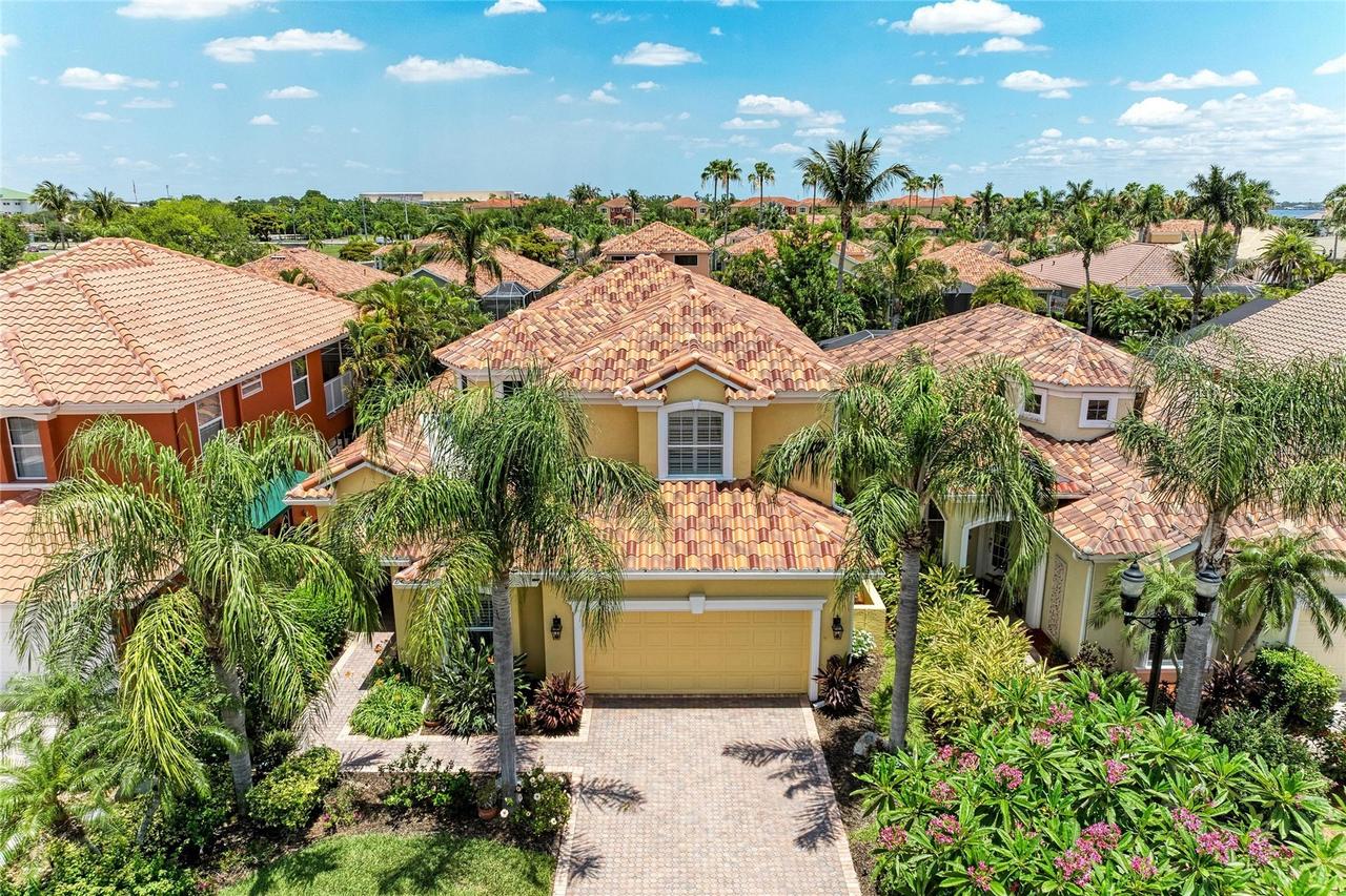 308 10th Ave., Palmetto, FL 34221