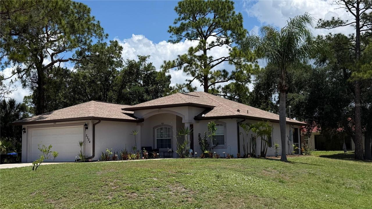 2204 Sparkle Ln., North Port, FL 34286