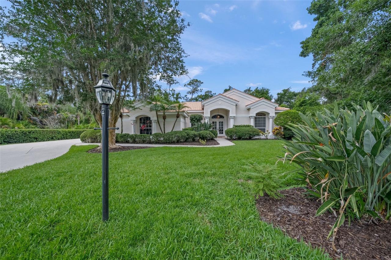 7718 Silver Bell Dr., Sarasota, FL 34241