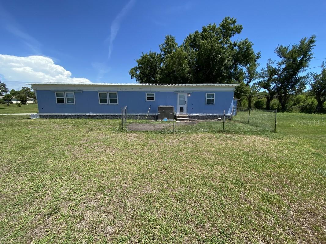 8321 Bayside Ave., Englewood, FL 34224