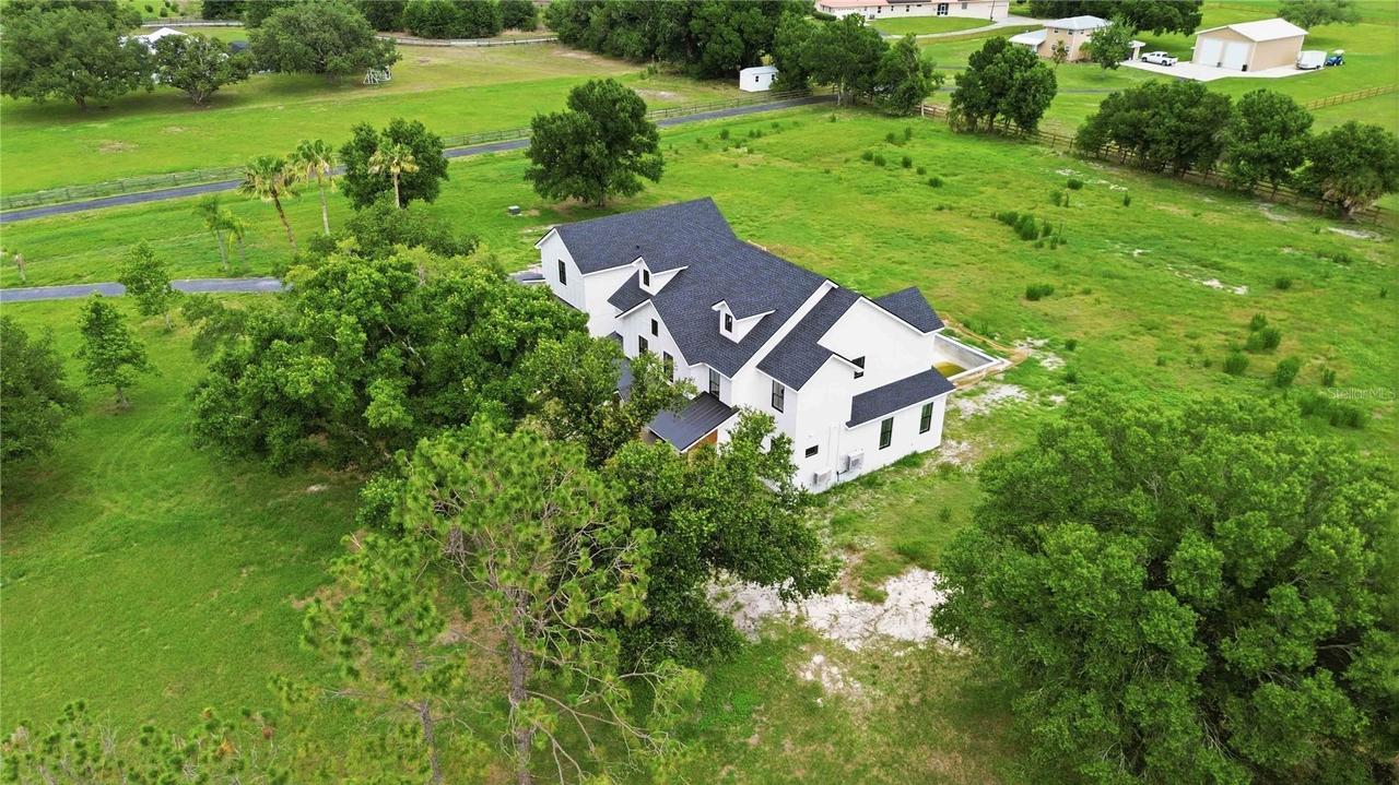 639 Oakford Rd., Sarasota, FL 34240