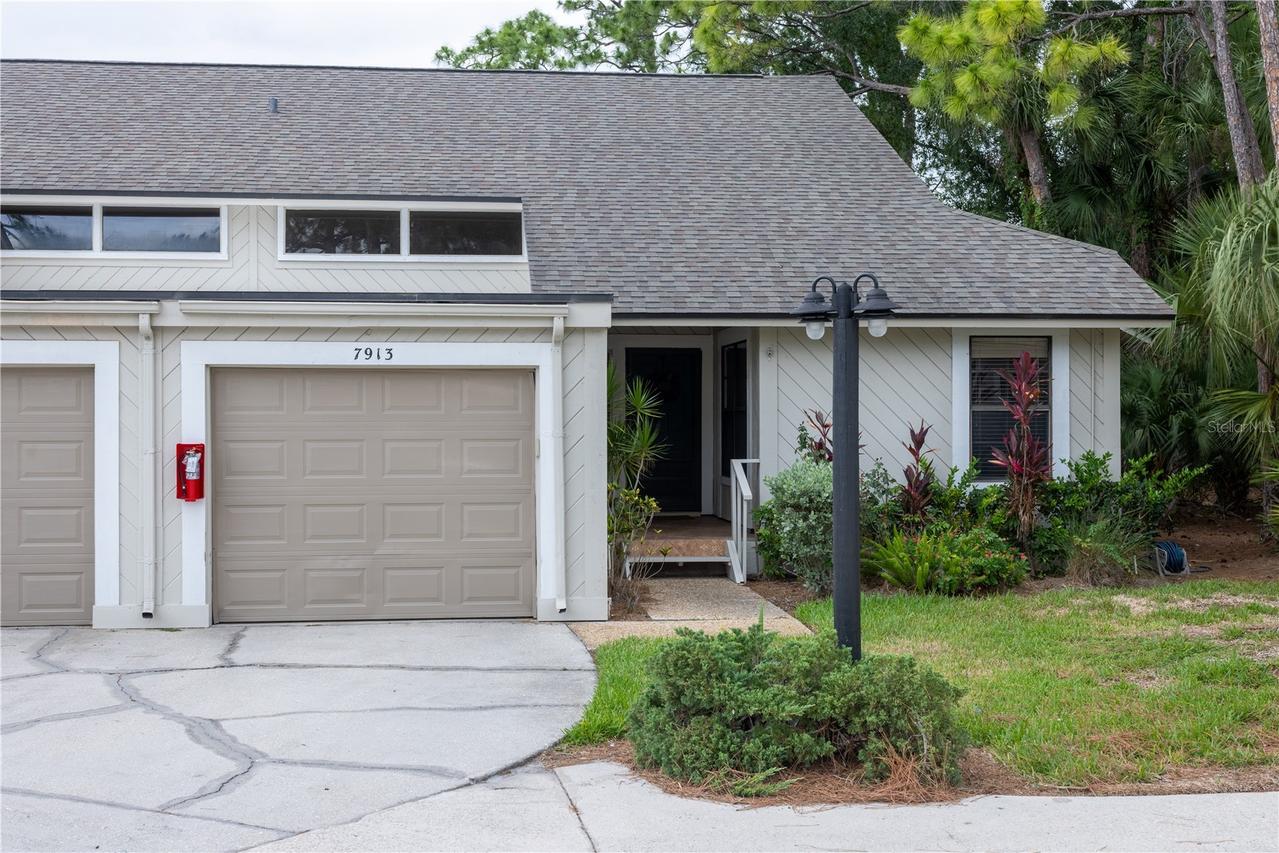 7913 Pineglen Ct. #34, Sarasota, FL 34238