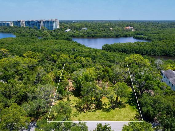 New Homes For Sale This Week in The Oaks Club: May 29th to June 4th