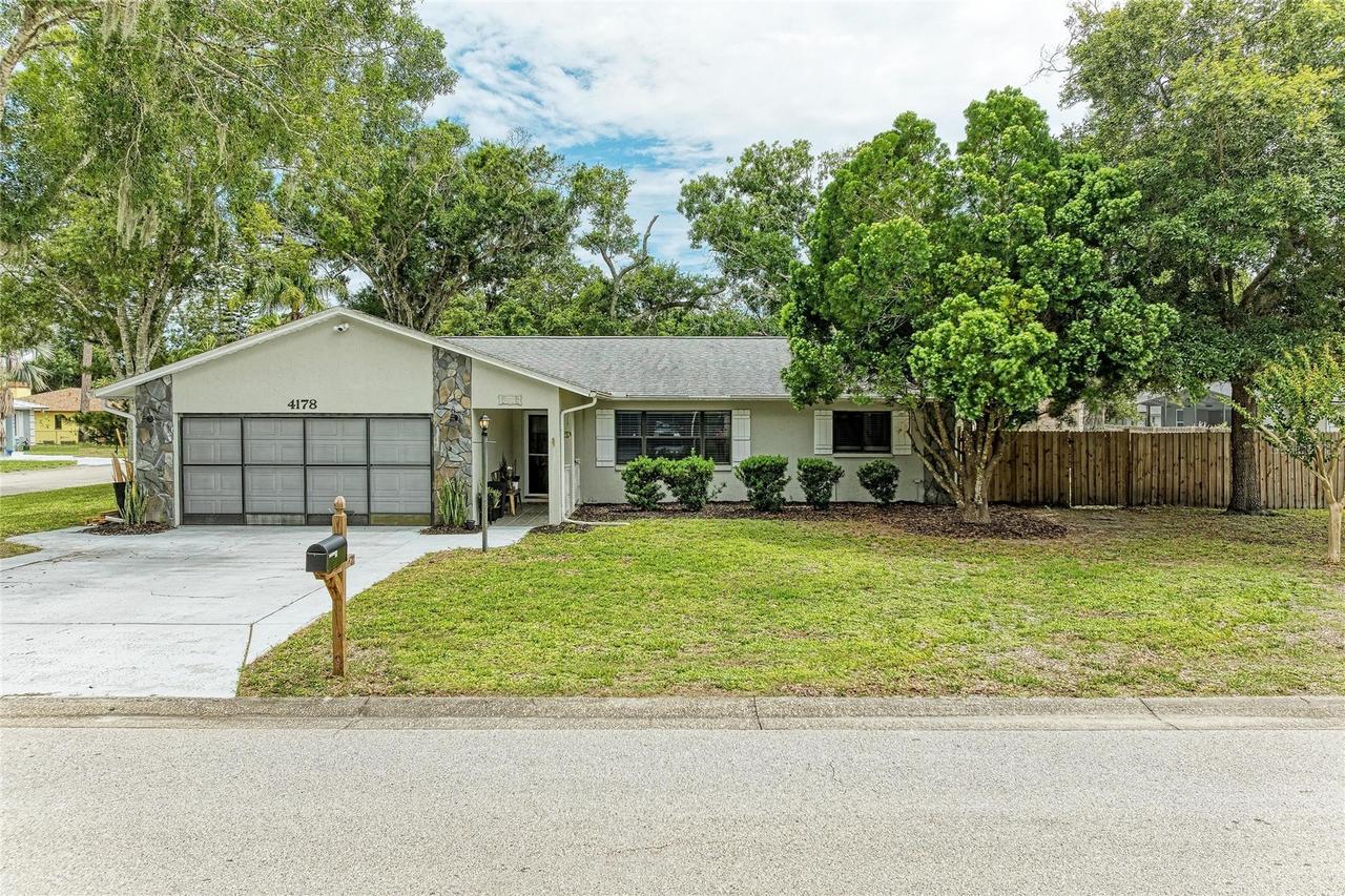 4178 Chisholm Dr., Sarasota, FL 34235