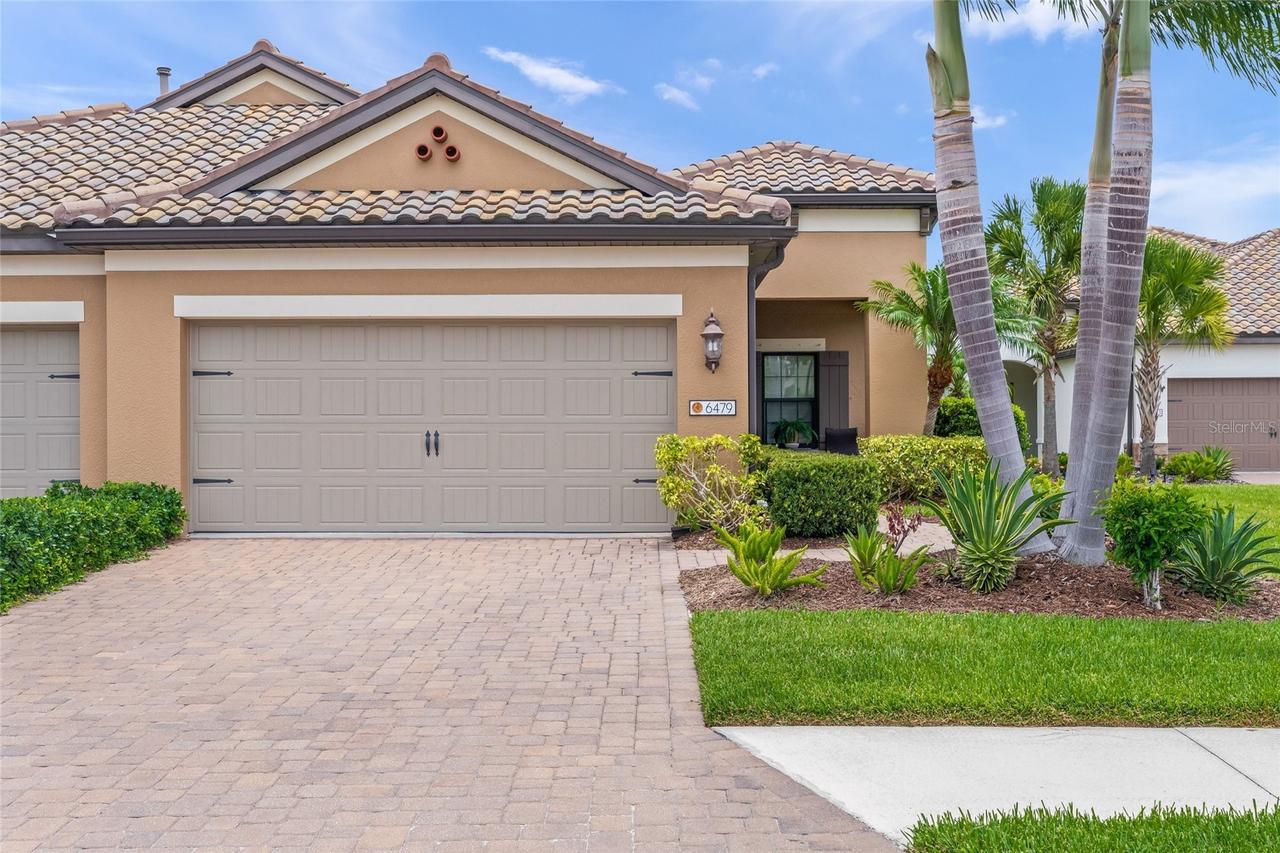 6479 Positano Ct., Sarasota, FL 34243