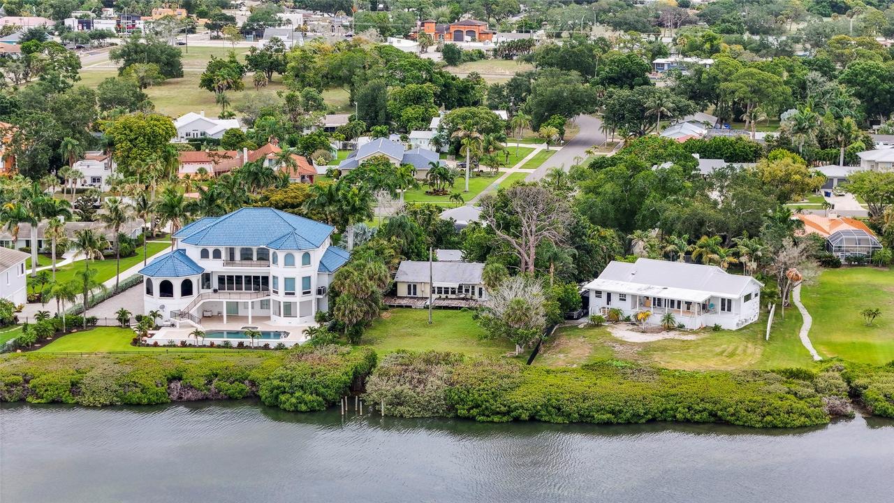 7538 Westmoreland Dr., Sarasota, FL 34243