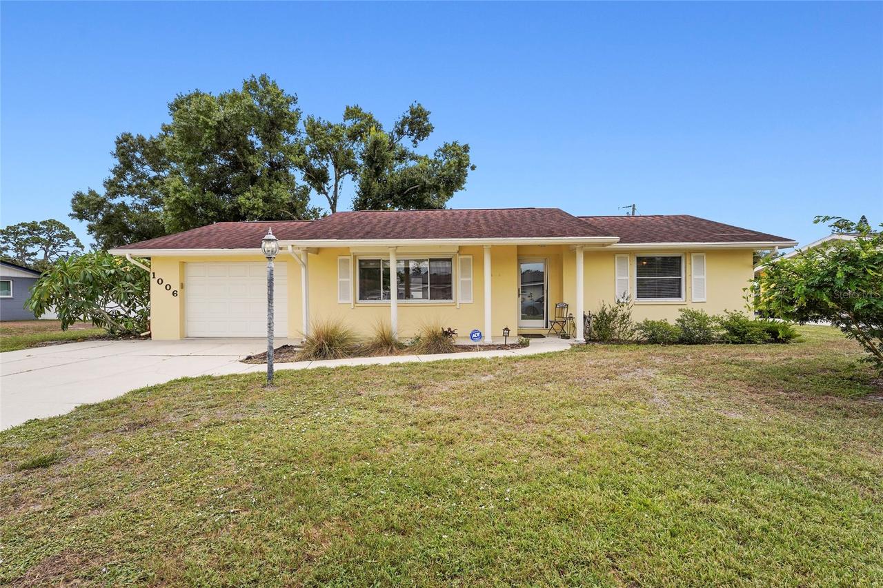 1006 De Leo Dr., Sarasota, FL 34243