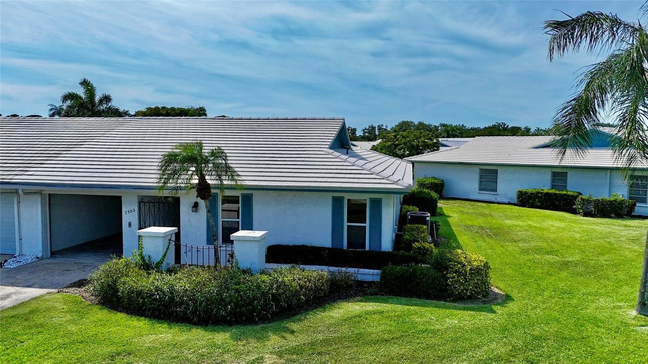 7302 9th Ave., Bradenton, FL 34209