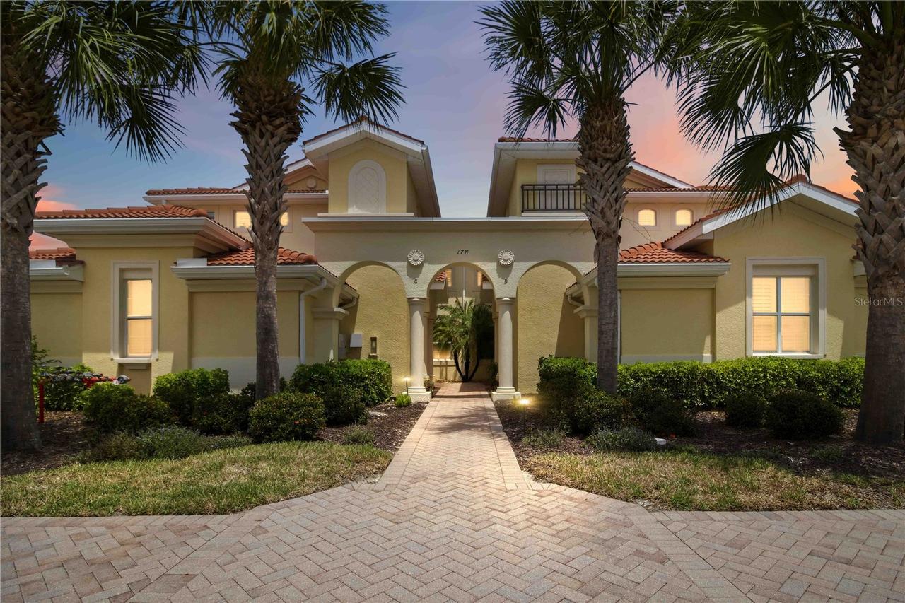 178 Bella Vista Ter. #22B, Nokomis, FL 34275