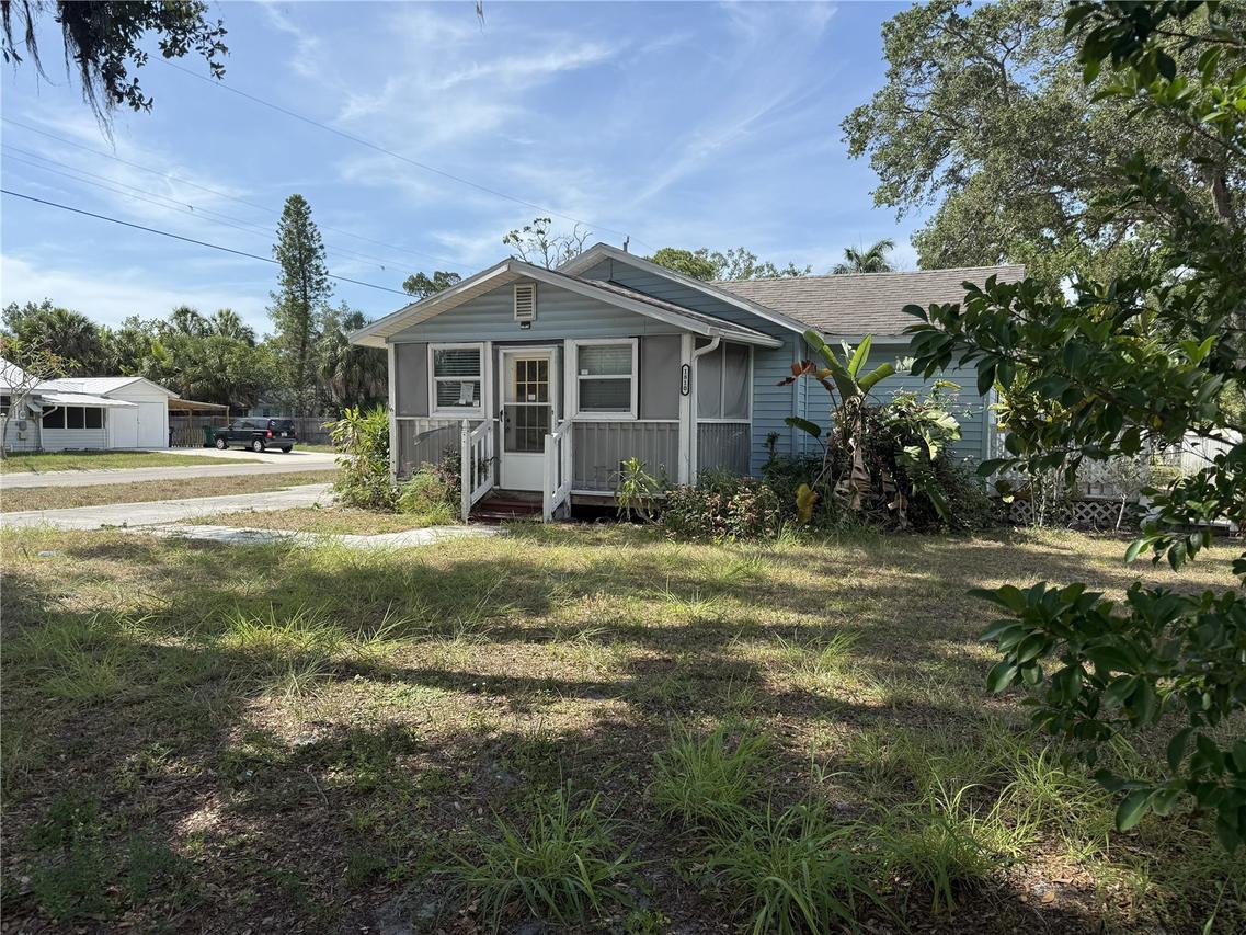 1810 9th St., Palmetto, FL 34221