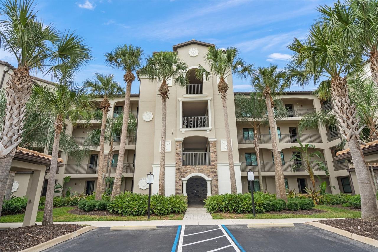16706 Vardon Ter. #101, Bradenton, FL 34211