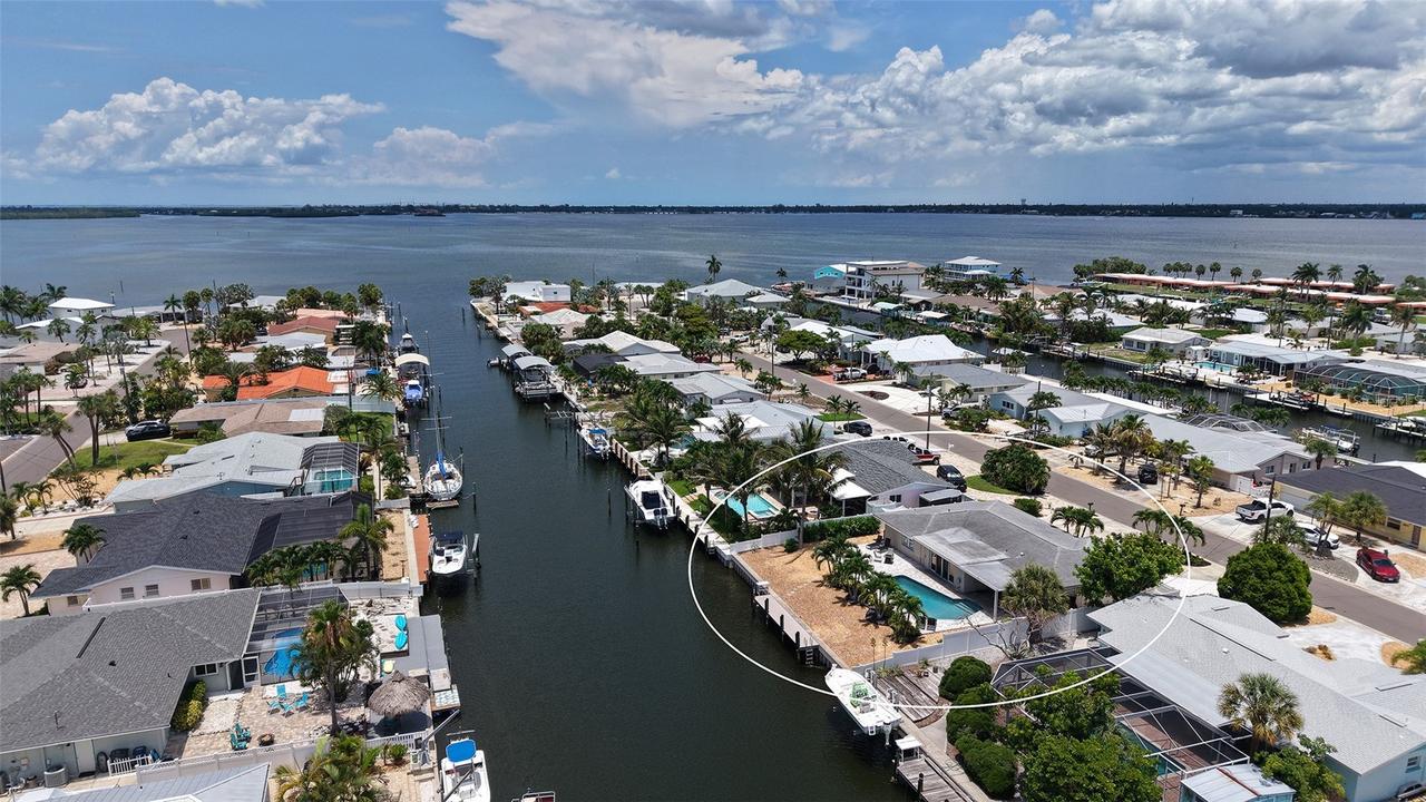 3816 99th St., Bradenton, FL 34210