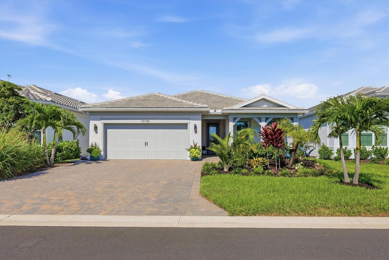 10109 Beachwalk Dr., Englewood, FL 34223