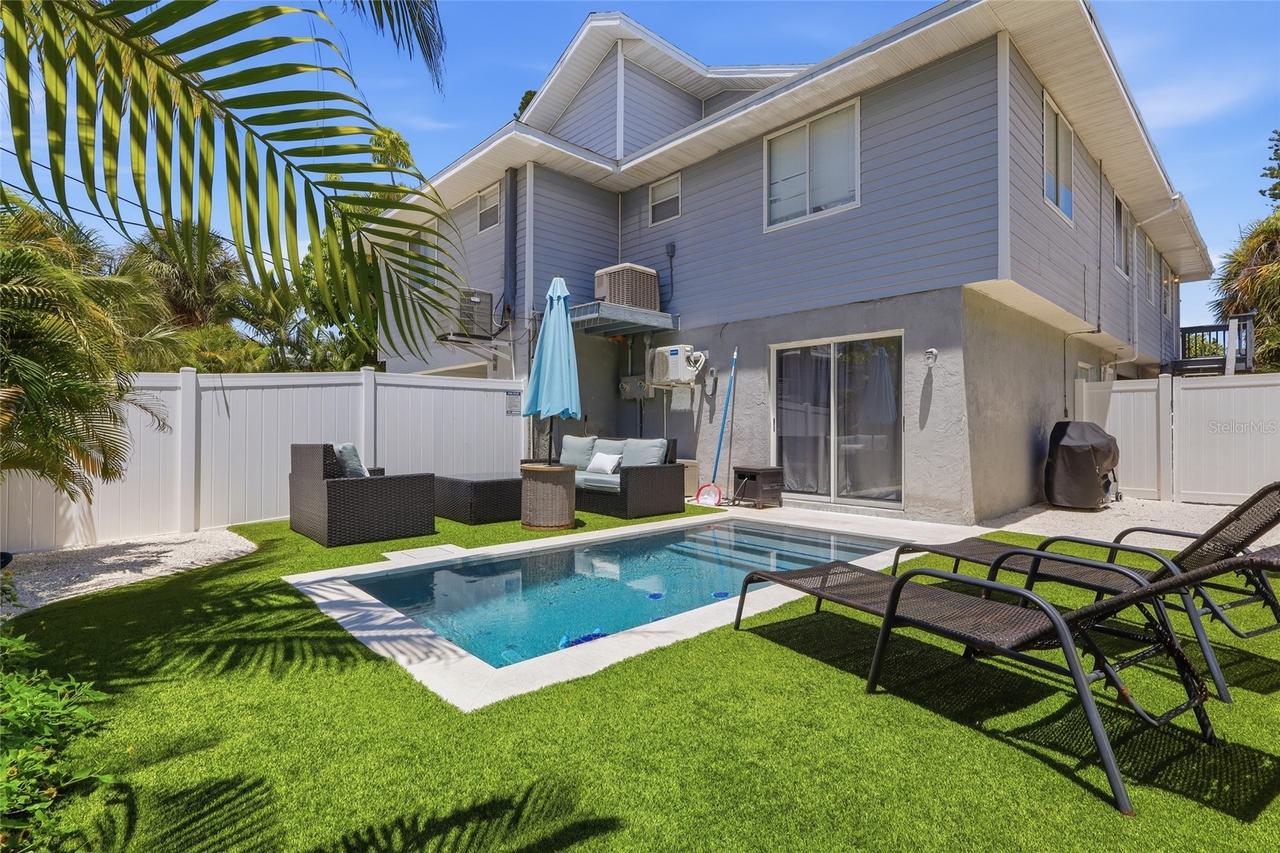 207 71st St. #E, Holmes Beach, FL 34217