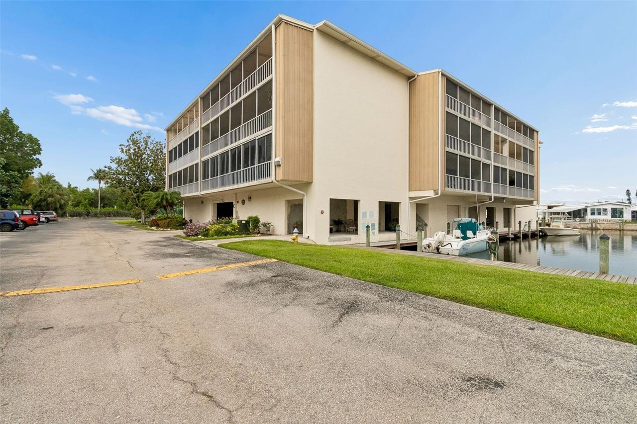 1714 69th Ave. #C401, Bradenton, FL 34207