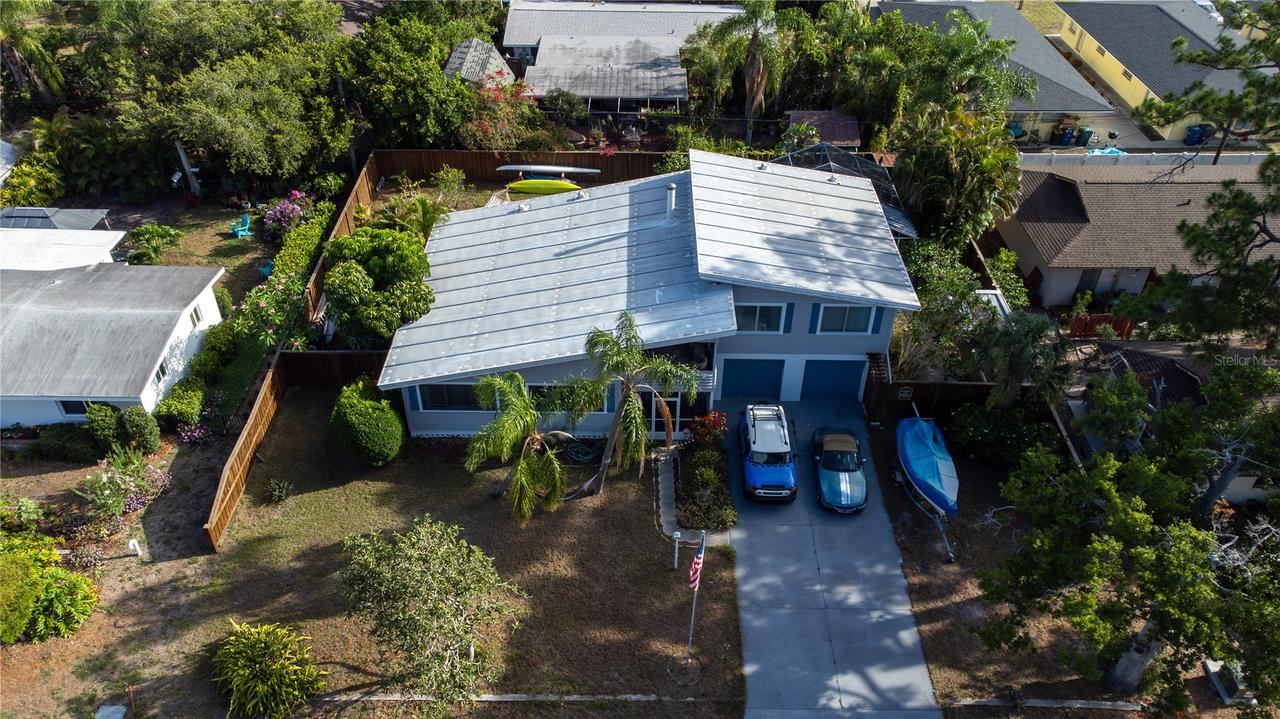 2719 Fort Worth St., Sarasota, FL 34231