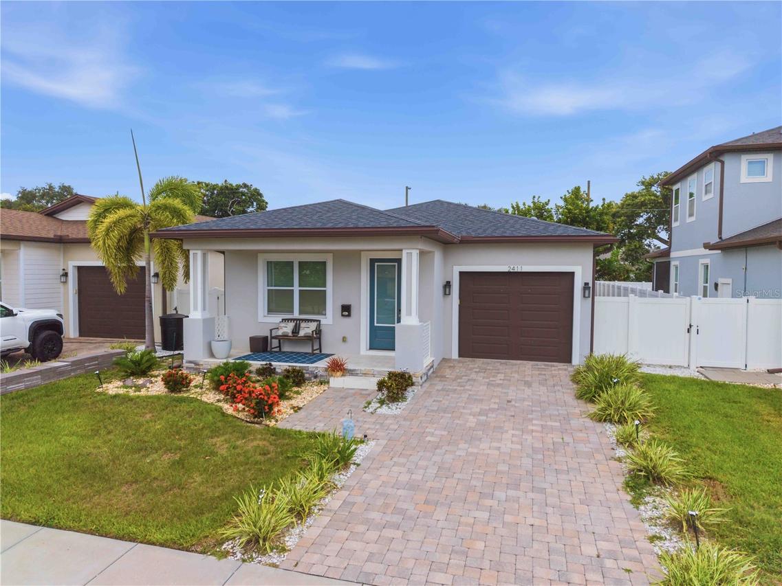 2411 17th Ave., St Petersburg, FL 33713
