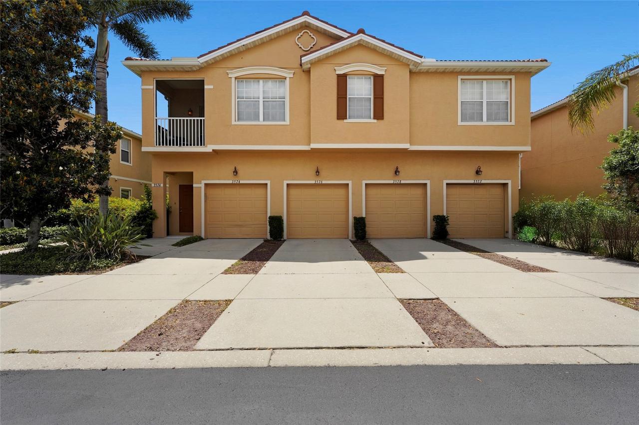 3576 Parkridge Cir. #30-101, Sarasota, FL 34243