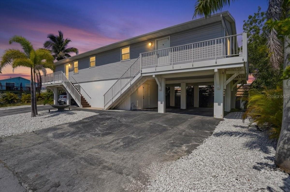 3303 6th Ave. #B, Holmes Beach, FL 34217