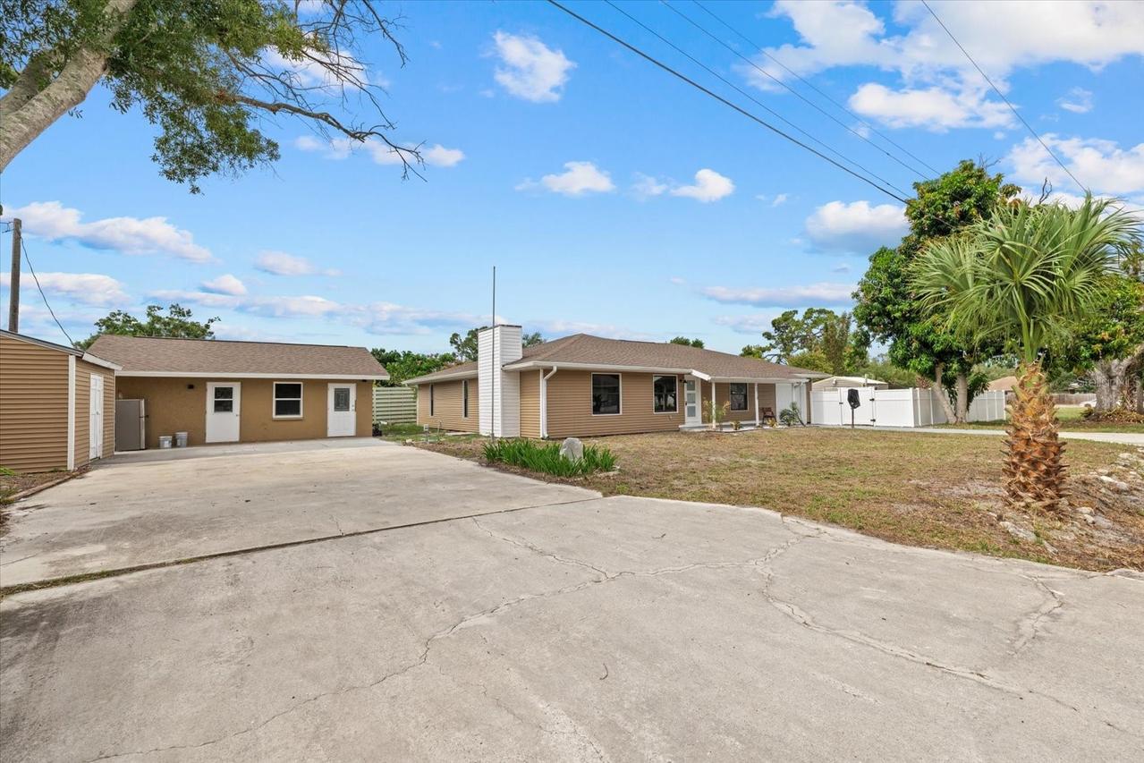 2818 Olympic St., Sarasota, FL 34231