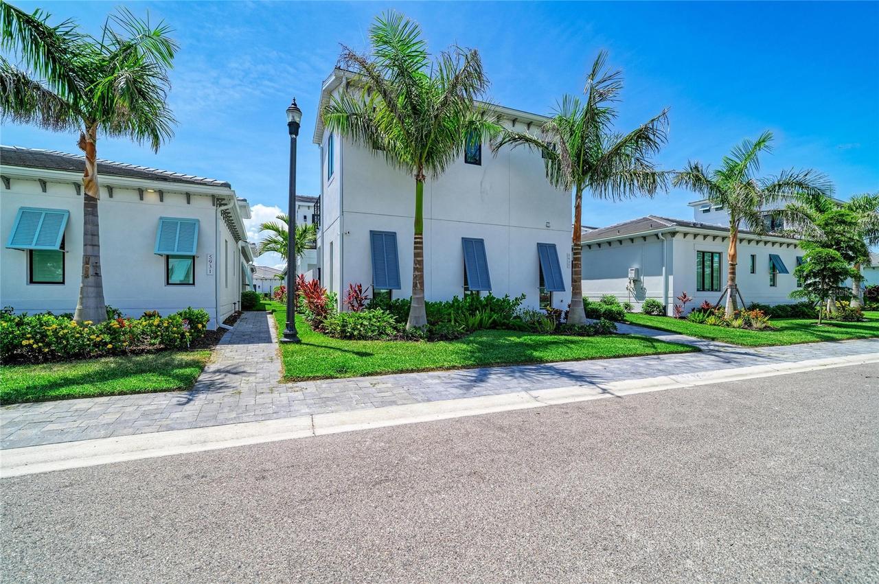 5935 Cat Claw Ln., Bradenton, FL 34210