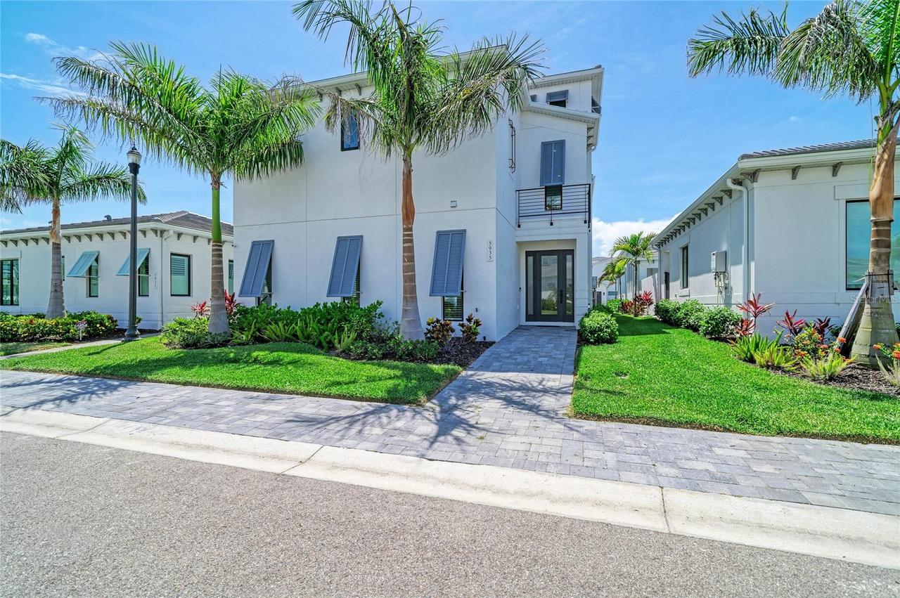 5935 Cat Claw Ln., Bradenton, FL 34210