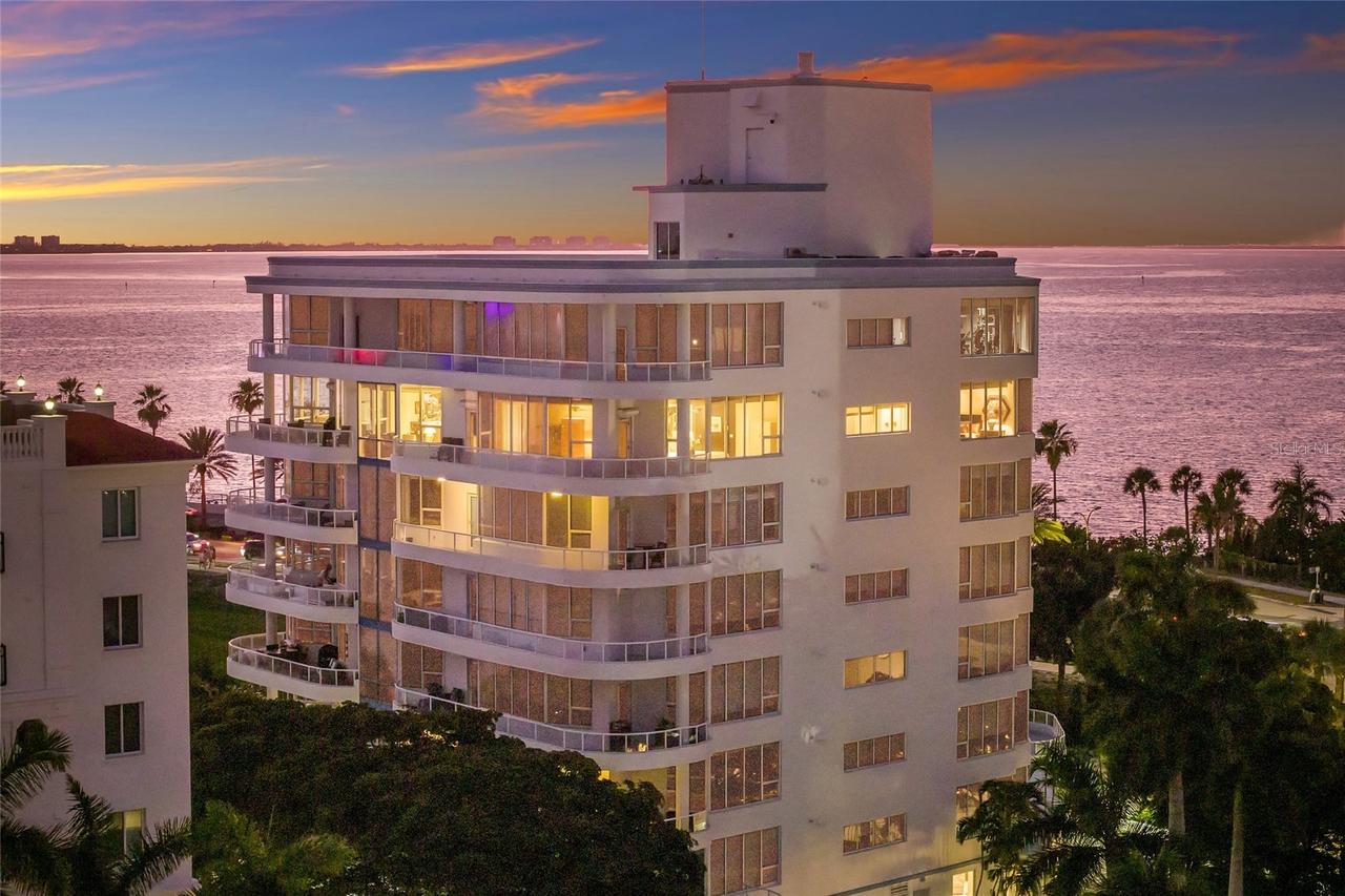 136 Golden Gate Point #602, Sarasota, FL 34236