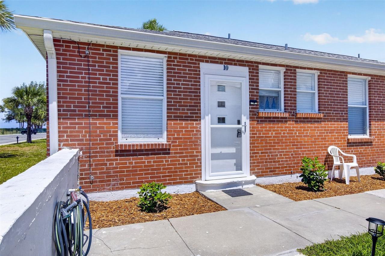 908 Villas Dr. #10, Venice, FL 34285