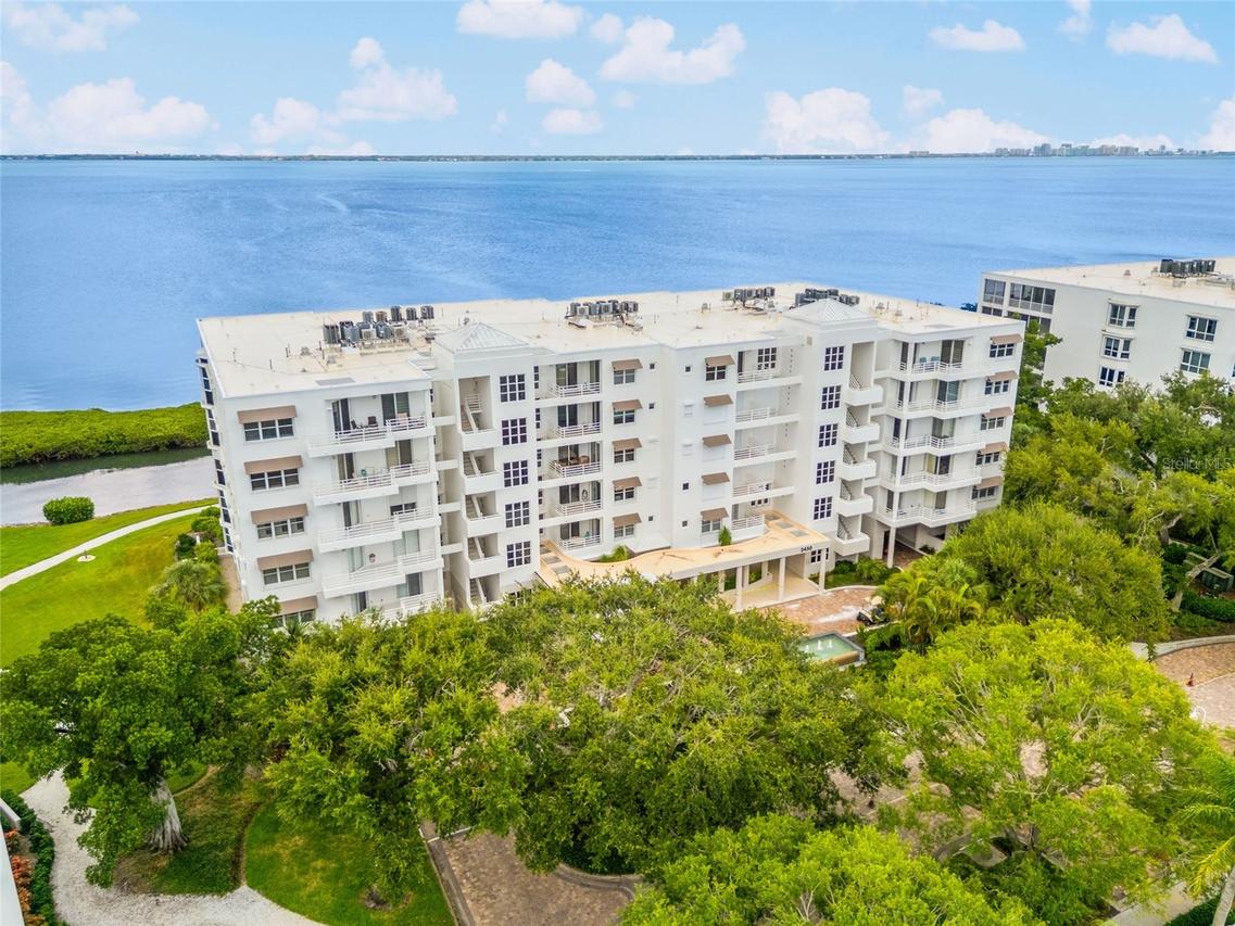 2450 Harbourside Dr. #244, Longboat Key, FL 34228