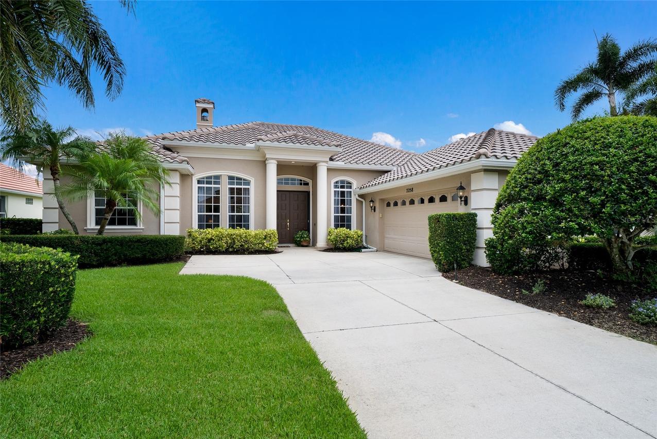 7058 Twin Hills Ter., Lakewood Ranch, FL 34202