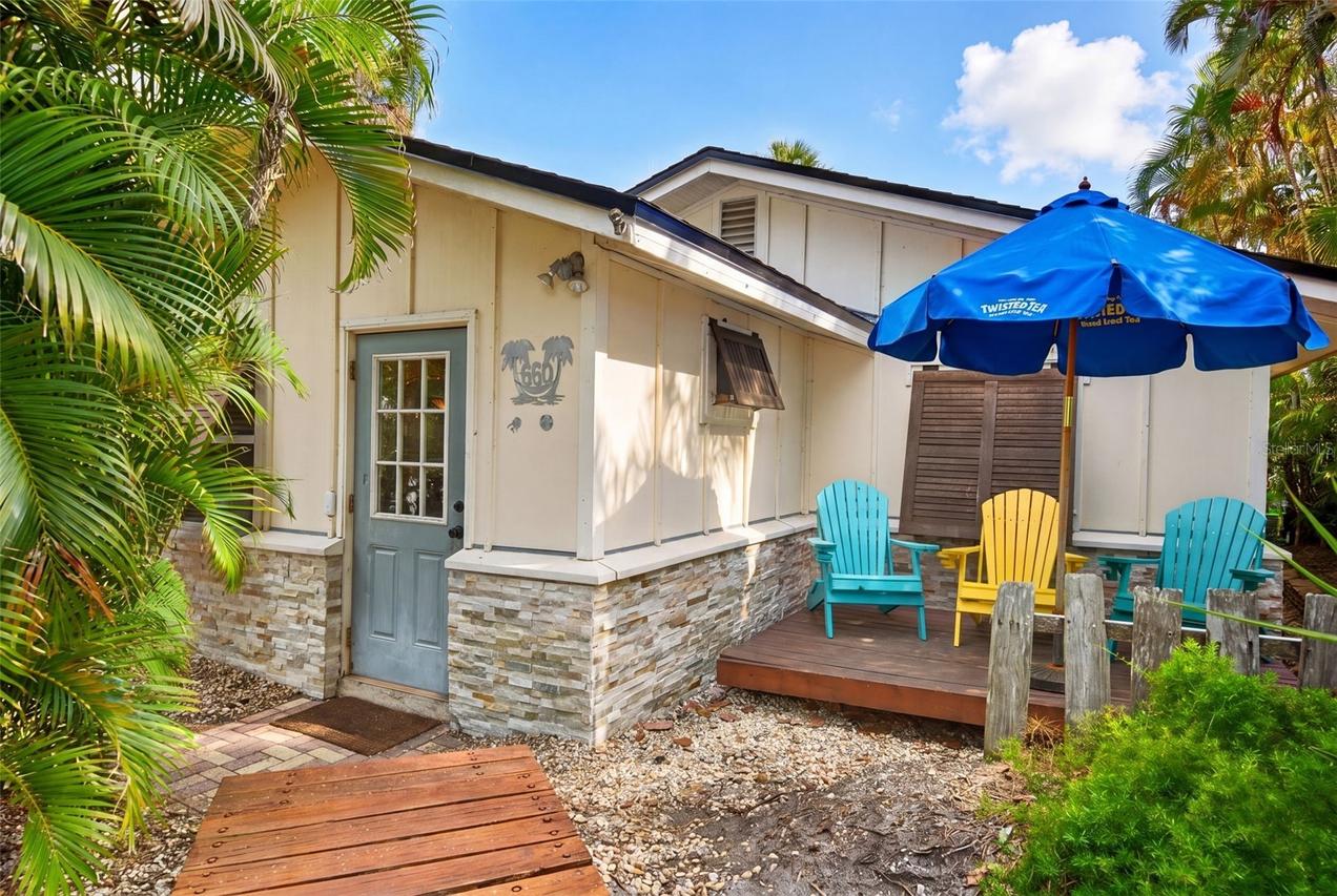 660 Linley St., Longboat Key, FL 34228