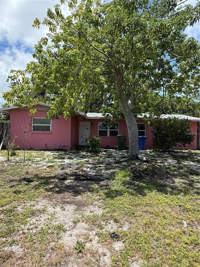 2509 25th Ave., Bradenton, FL 34205