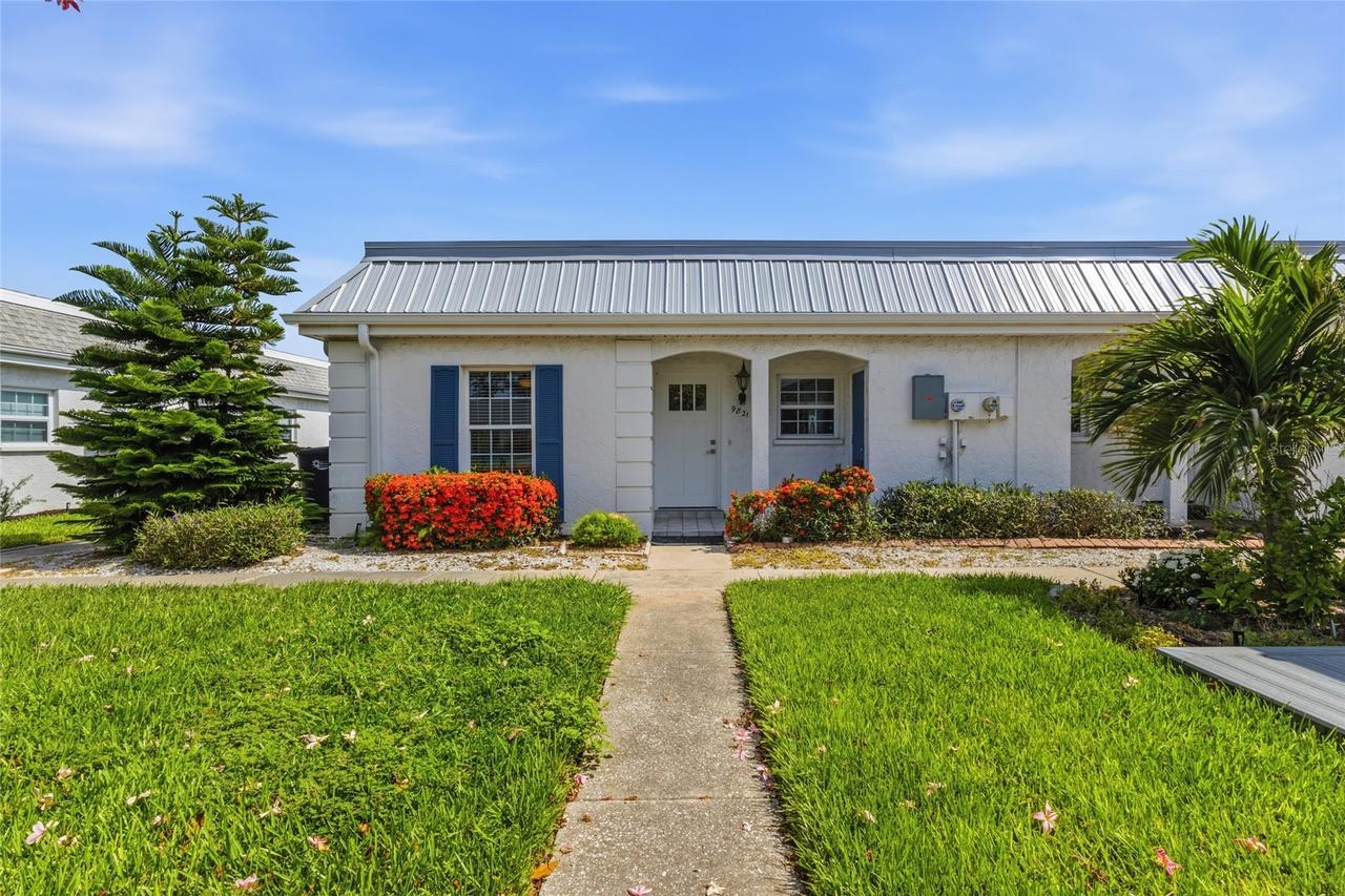 9821 Hernando Ct., Bradenton, FL 34210