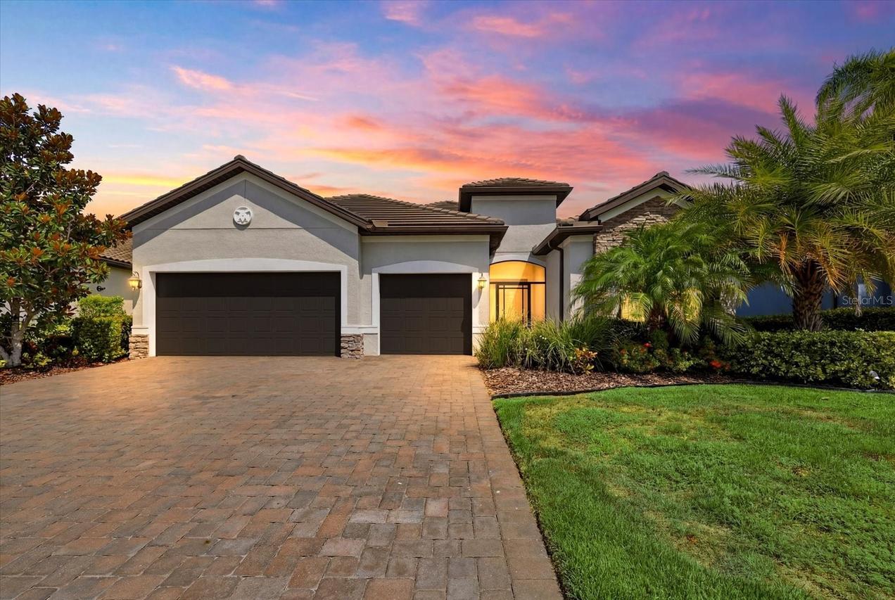 12021 Perennial Pl., Lakewood Ranch, FL 34211