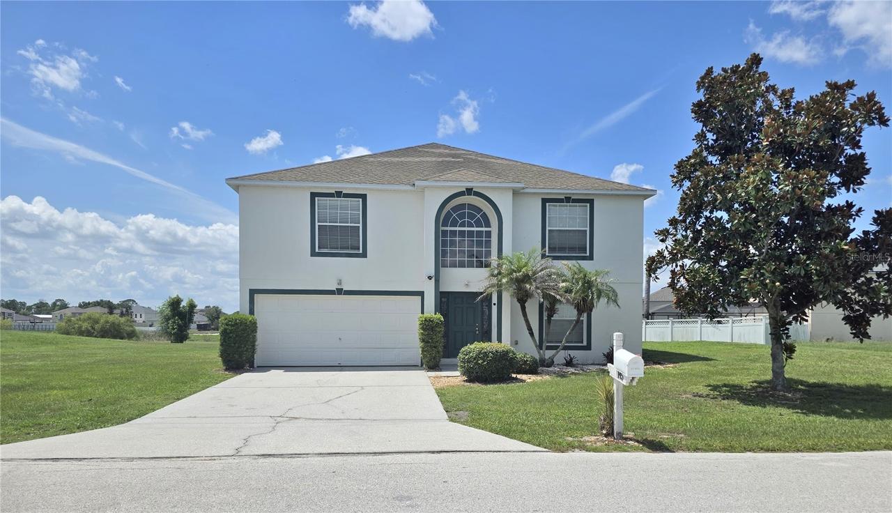 145 Vista View Ave., Eagle Lake, FL 33839