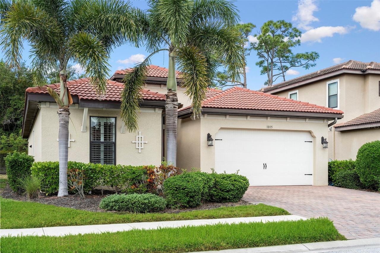 1015 Bluffwood Dr., Nokomis, FL 34275