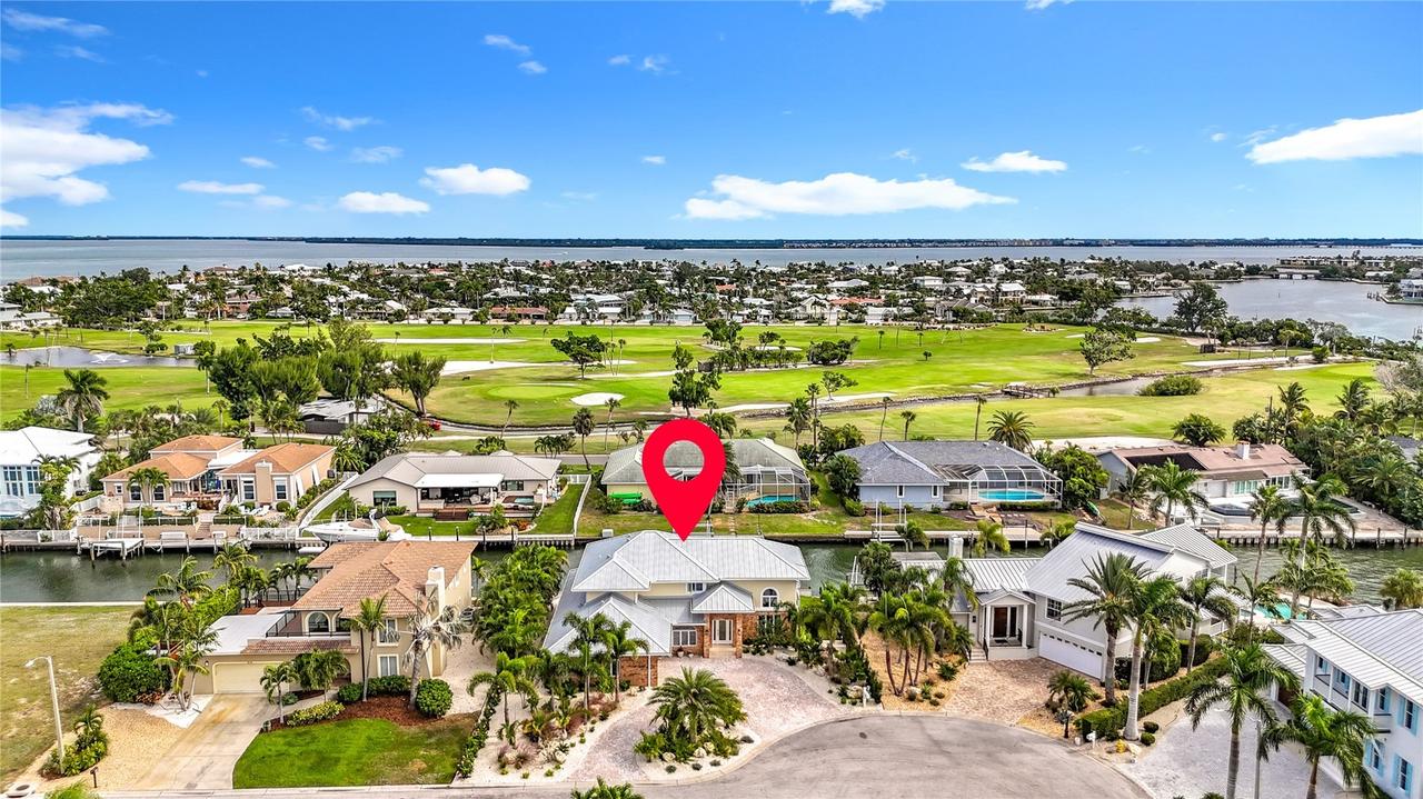 620 North Point Dr., Holmes Beach, FL 34217