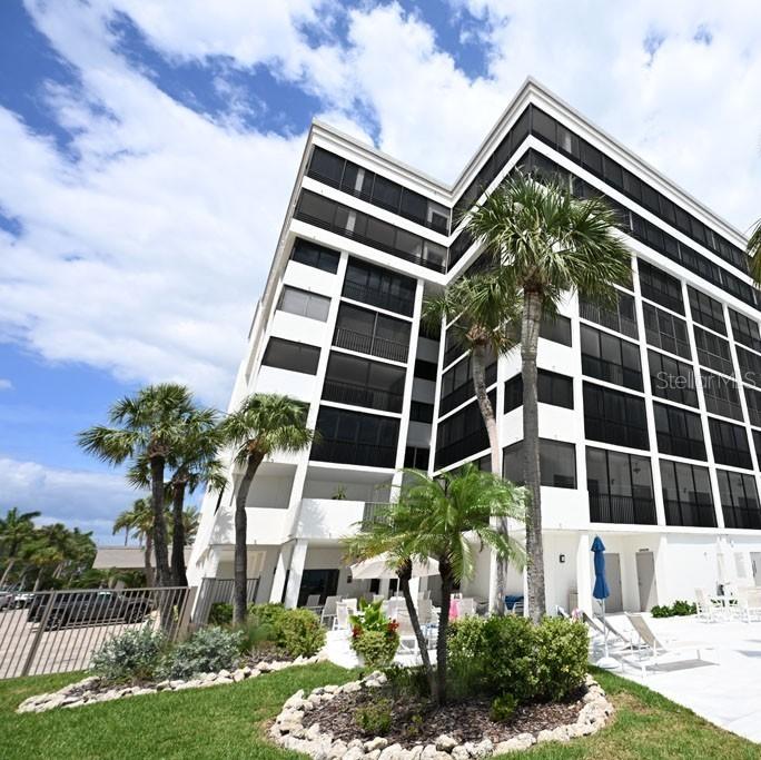 1100 Benjamin Franklin Dr. #502, Sarasota, FL 34236