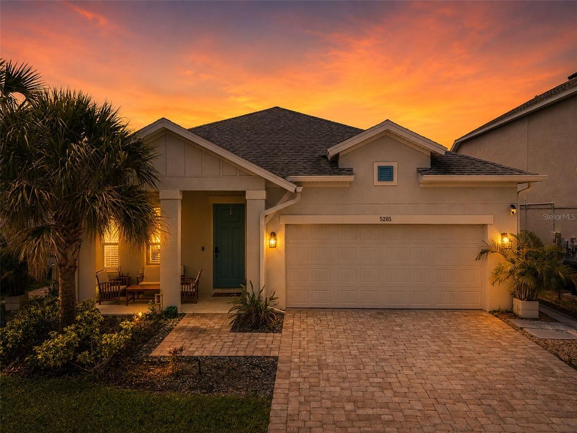 5285 Twinflower Ln., Sarasota, FL 34233